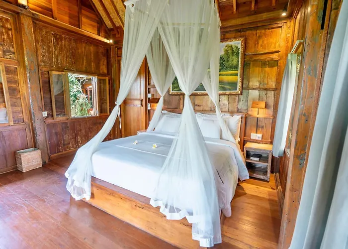 Unwind And Relax At Rumah Richard *