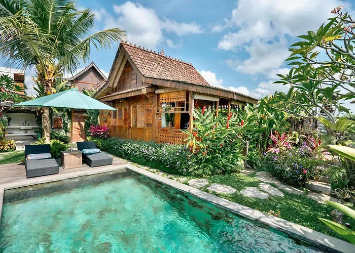 Unwind And Relax At Rumah Richard *