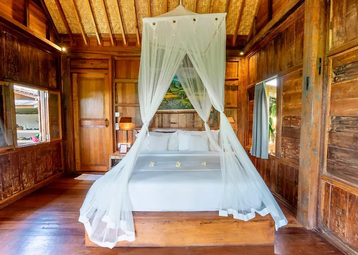 Unwind And Relax At Rumah Richard *